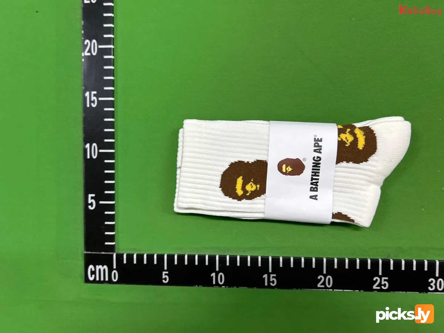 BAPE 2022 MANY ape socks
