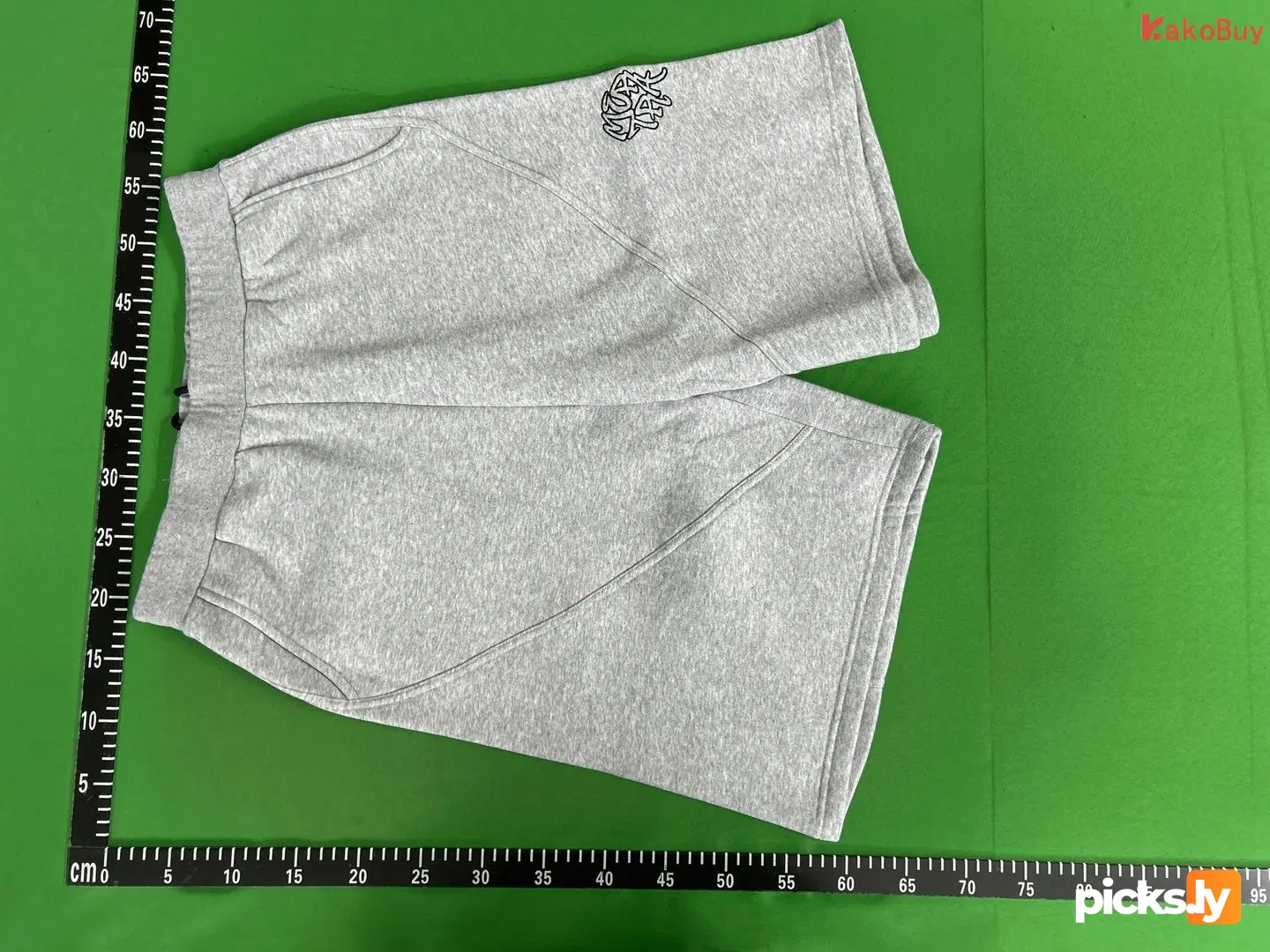 Mertra Shorts