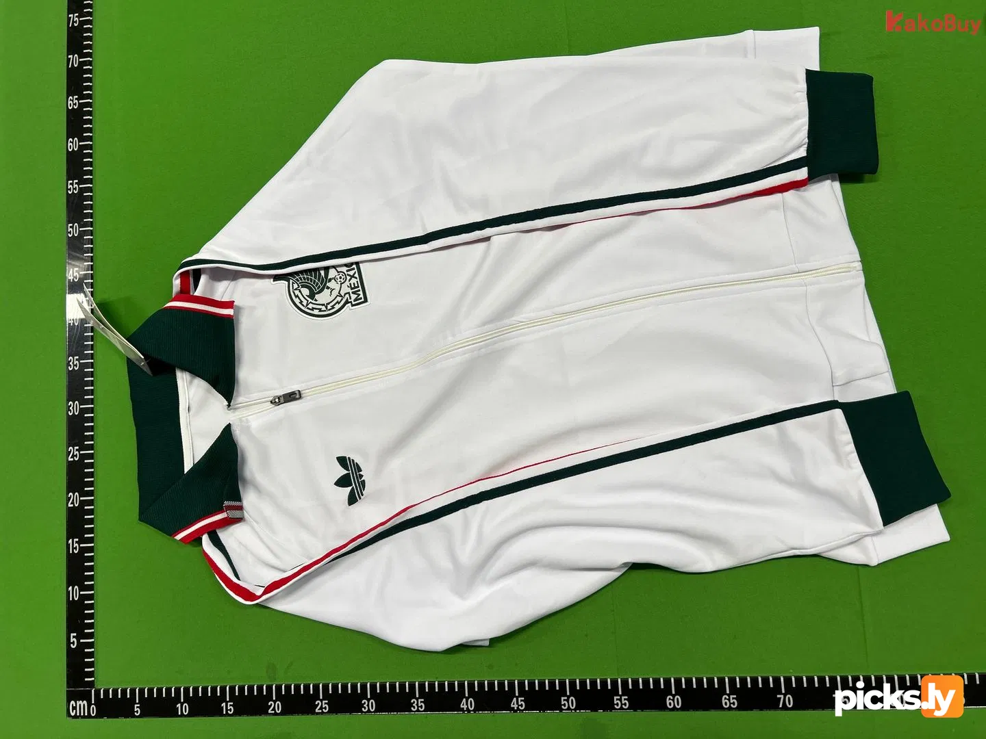 2026 FIFA World Cup Mexico white jacket